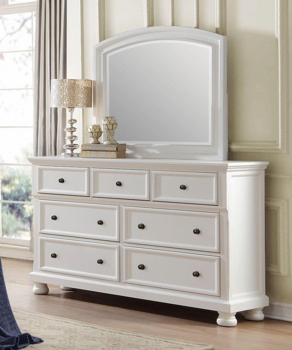 Laurelin 7 Drawer Dresser in White 1714W-5