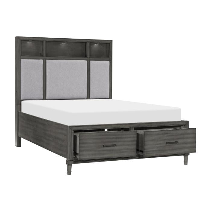 Wittenberry (3) California King Platform Bed